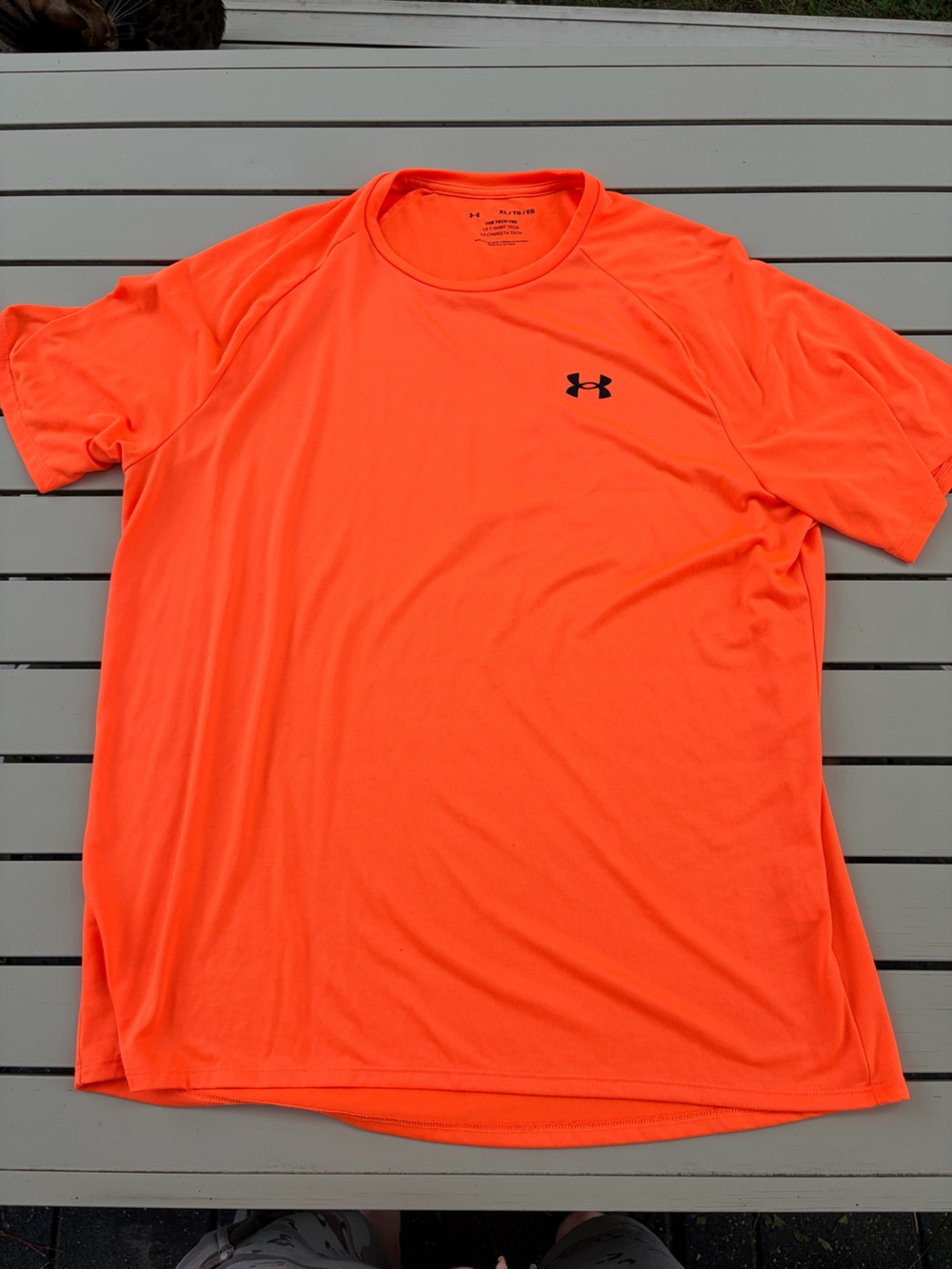 Under Armour Men’s Neon Orange Short Sleeve Performance Tee
